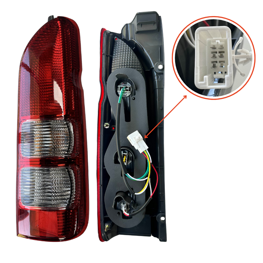 TOYOTA HIACE TRH/KDH TAIL LIGHT RIGHT HAND SIDE 03/2005 ~ 04/2019
