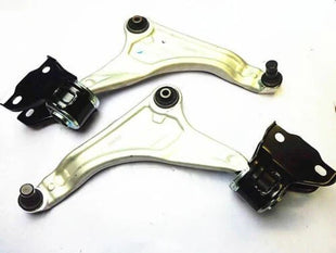 Land Rover Range Rover Evoque L538 2011-2019 - PAIR FRONT LOWER CONTROL ARMS