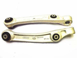 AUDI Q7 4M 2015 -ON - PAIR FRONT LOWER CONTROL ARMS WITHOUT BALL JOINT