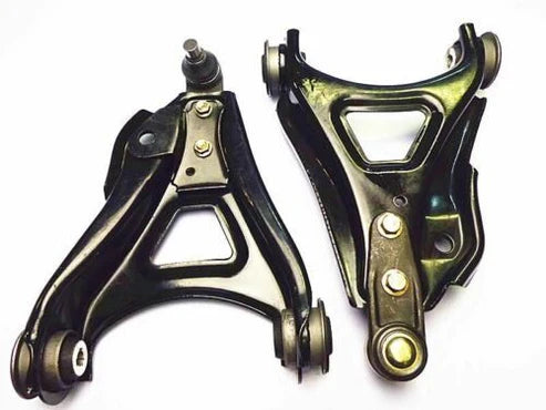 RENAULT CLIO 2002 - 2010 - PAIR FRONT LOWER CONTROL ARMS WITH BALL JOINTS