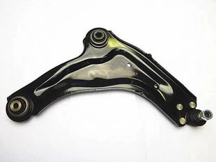 RENAULT LAGUNA II X74 2001-08 - RIGHT FRONT LOWER CONTROL ARM w/ BALL JOINT