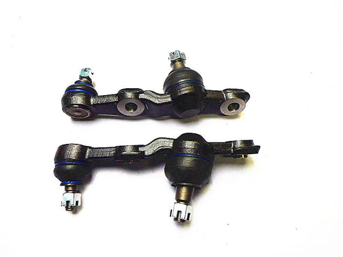 PAIR FRONT LOWER Control Arm BALL JOINTS for TOYOTA CROWN MAJESTA URS206,UZS207 2009-2013